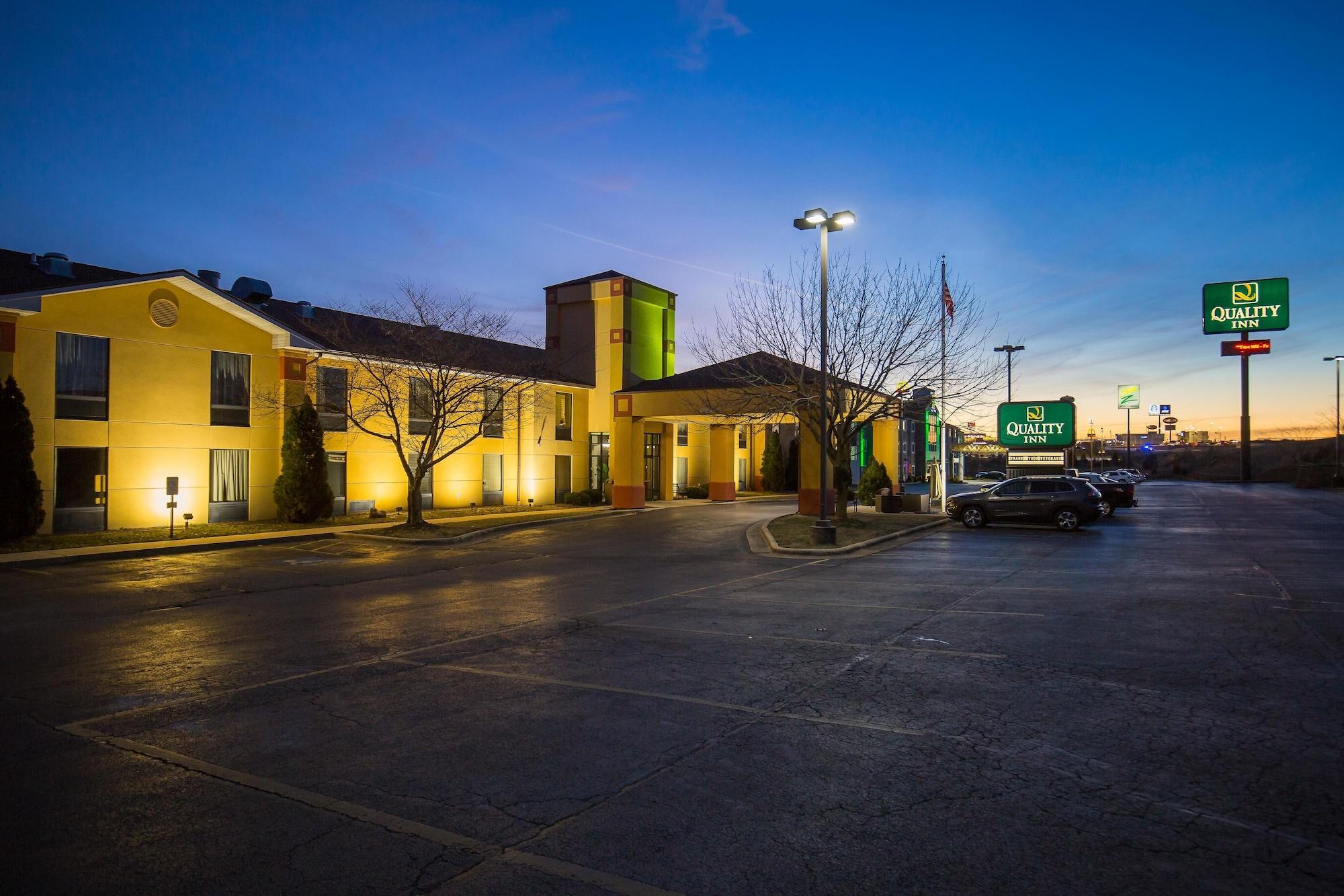 Quality Inn St Robert - Ft Leonard Wood Сент-Роберт Экстерьер фото